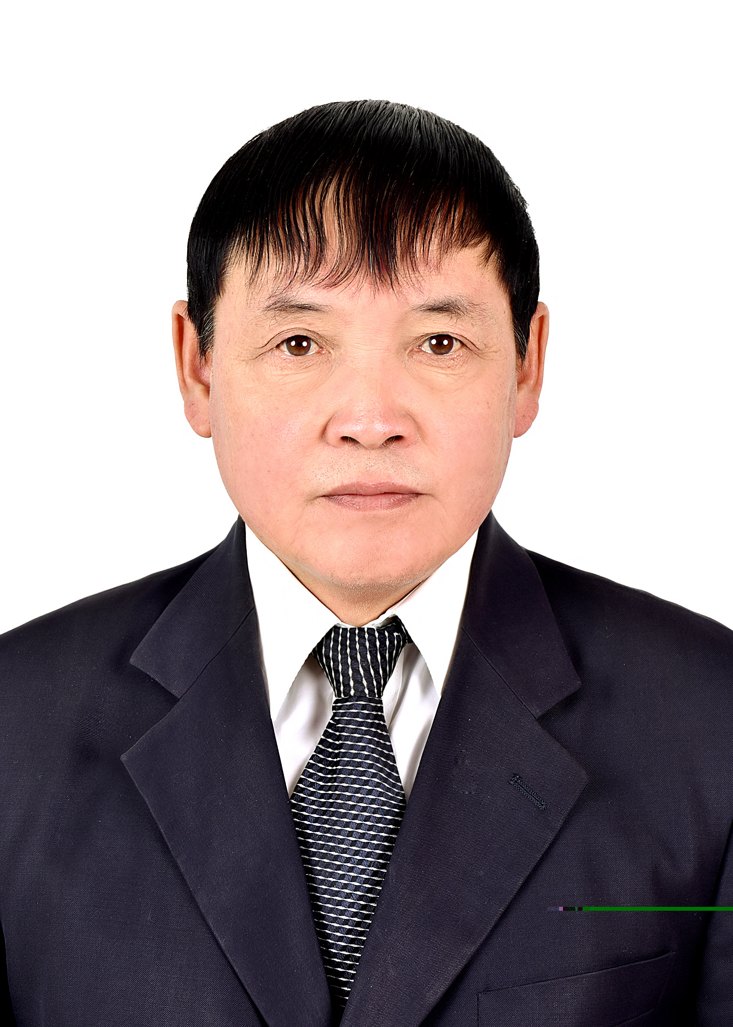 金日男