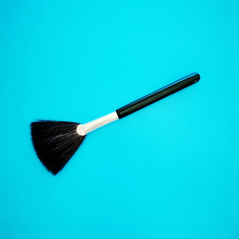 大号磁性指纹刷小号磁性指纹刷磁粉刷圆形灰鼠毛指纹刷扁形纤维指纹刷羽毛刷马拉鹳毛刷大磁笔