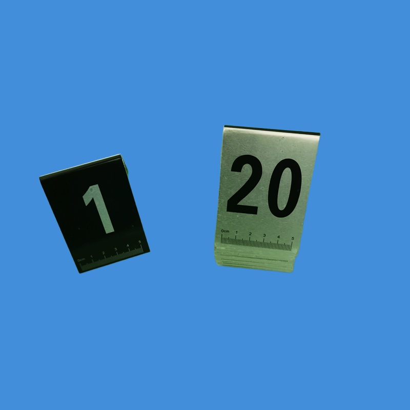 合页式物证牌物证标识牌标记牌标志牌黄色ABS带一字L型比例尺黑白双面金属铝制物证方位指北