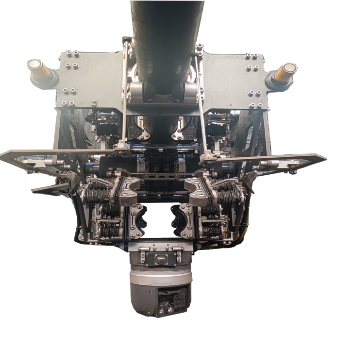 圆柱形轨道爪式巡检机器人主要由爪式驱动机构、控制系统、多参数环境监测模块、双光监测模块、拖缆机构组成，多用于极寒易积冰等恶劣环境中。