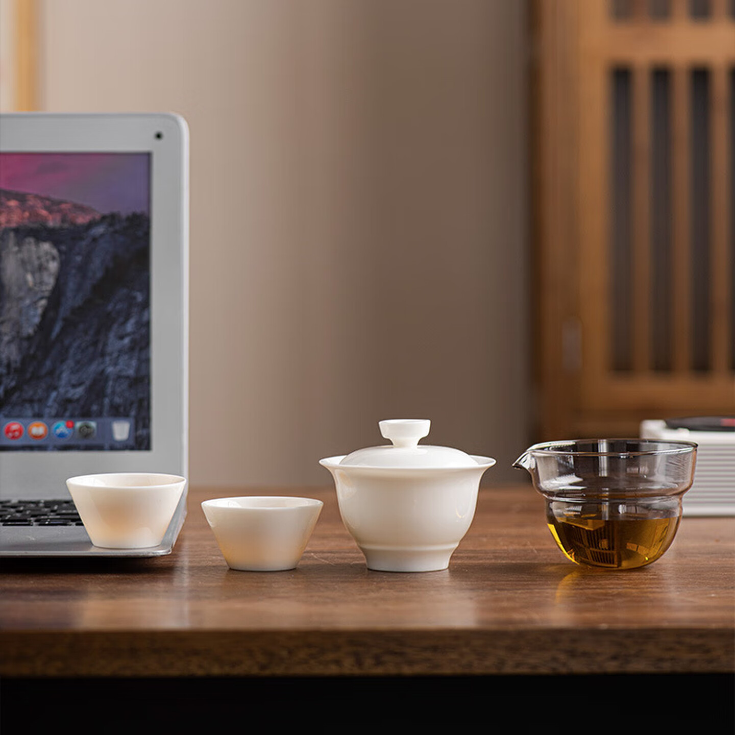 品舰  玉瓷快客-德化羊脂玉旅行茶具套装户外露营便携快客杯一壶二杯 PJB049