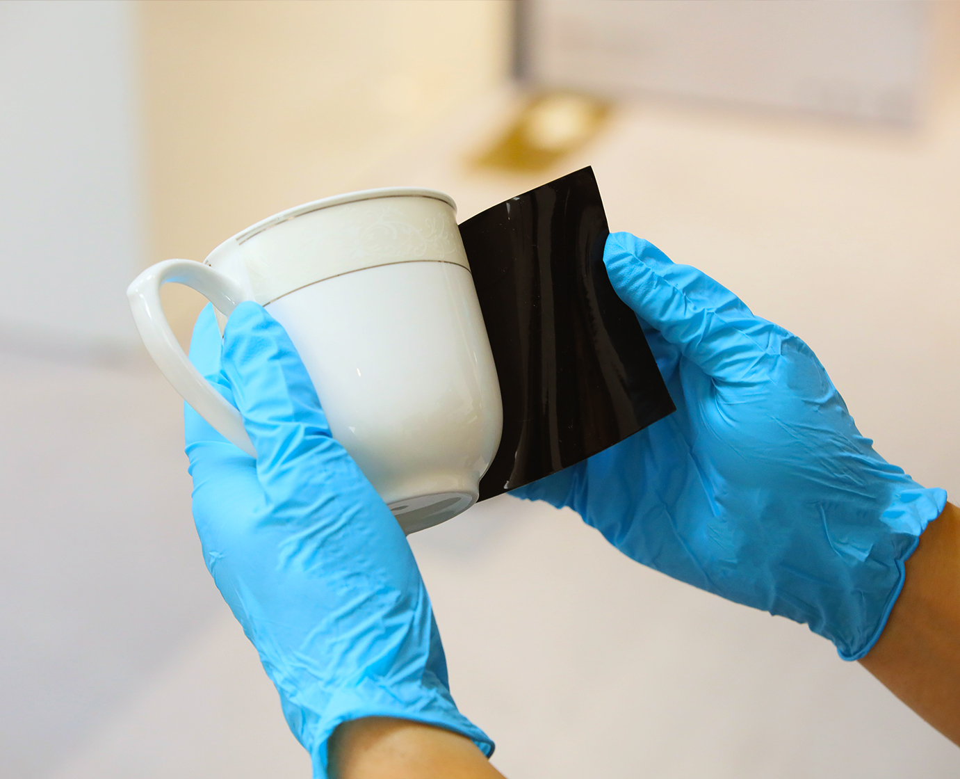 指纹提取明胶片/现场手印提取/掌纹提取明胶片/黑色凝胶/指纹提取片/指纹转移胶/CSI现场勘查明胶/提取明胶片 130mmX90mm