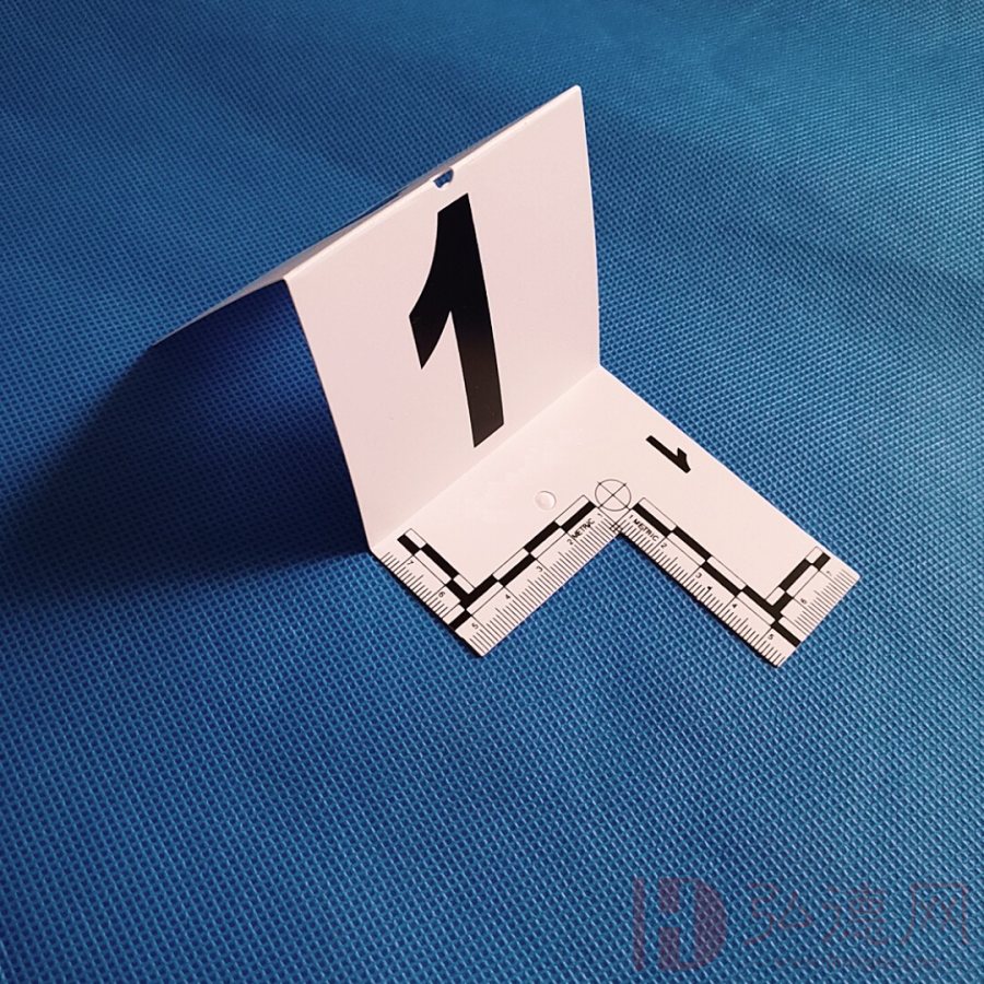 三折塑料物证牌（1-50号）带标尺塑料物证牌